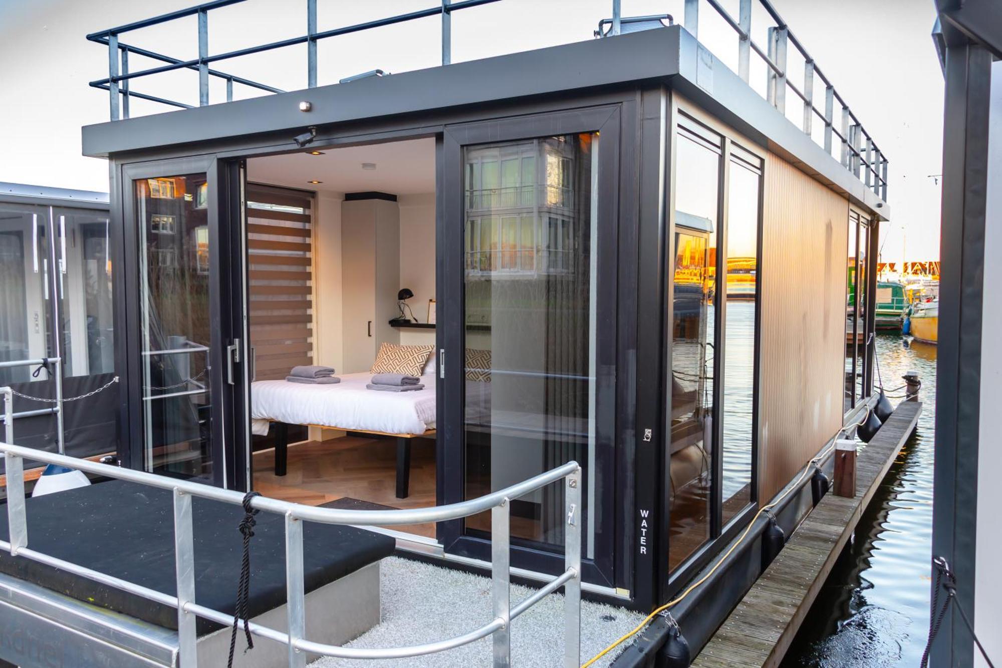 Luxurious Waterloft Near Beach And Centre By Weltevreden Experience Zeewolde Eksteriør billede